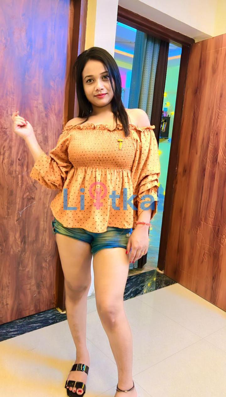 Elegant Delhi Call Girl for Private Meetings Book Now
