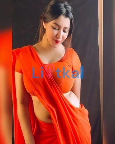 Sexy Raipur Housewife Offers All Type Of Sensual Service